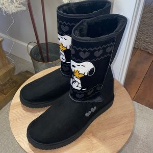 Peanuts Suede Boots- Size 9